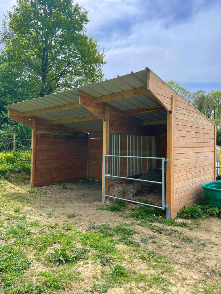 Photo of the French Douglas Fir Field Shelter with Hay Feeder
