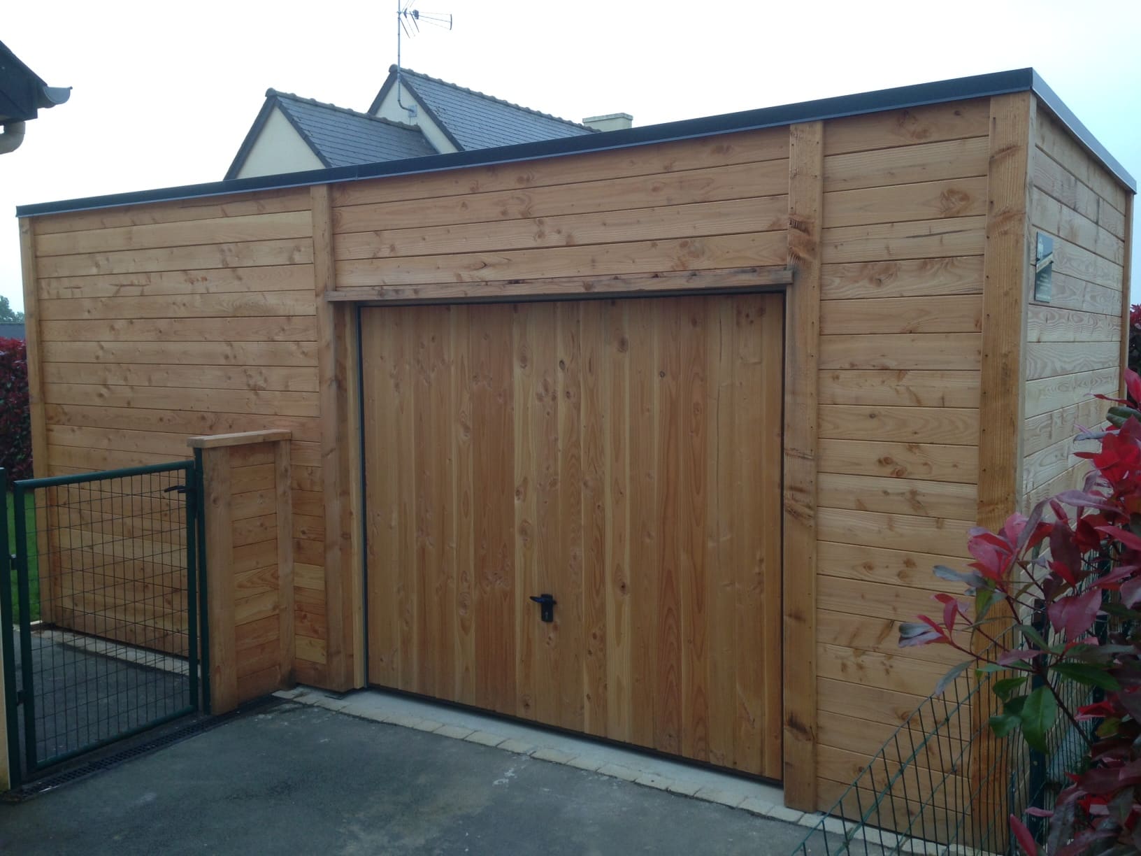 Douglas Fir Timber Garden Garage Product Specifications