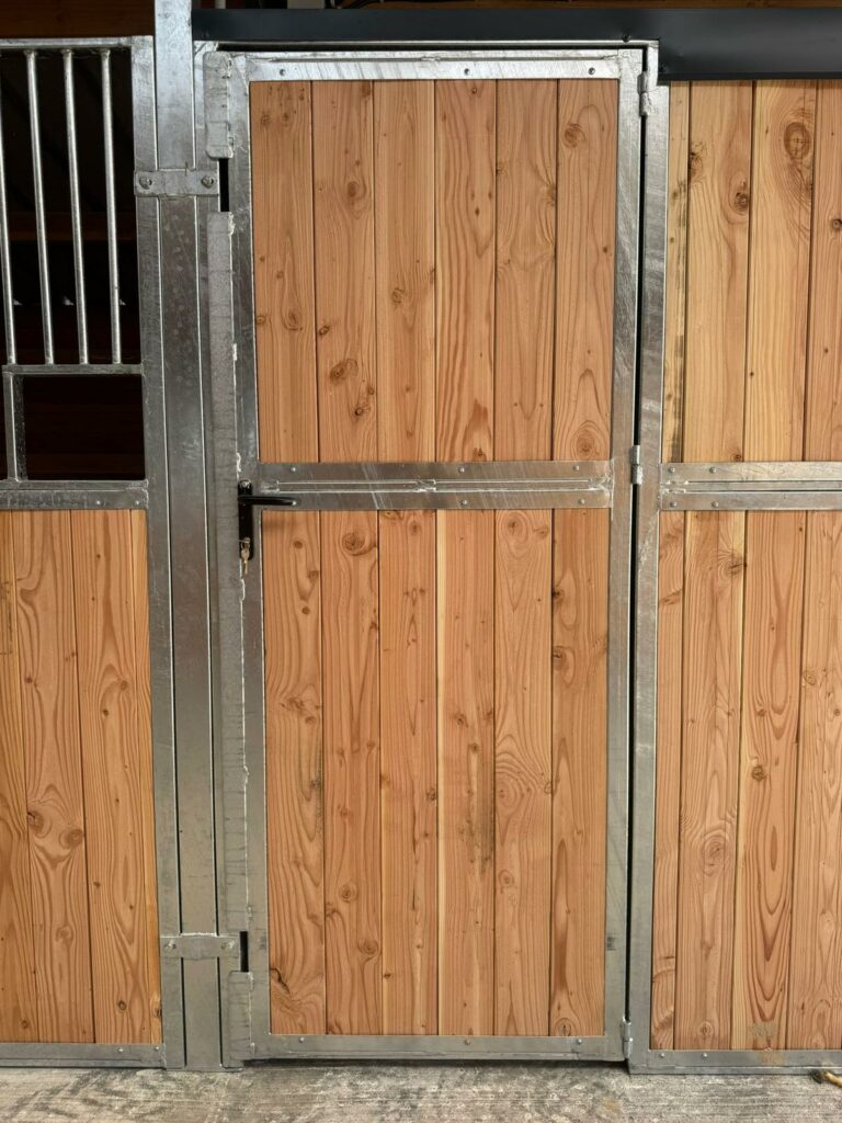 Interior of an LCI Cheval Barn PRO in Douglas Timber