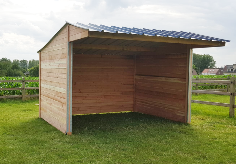 Double pitch field horse shelter
