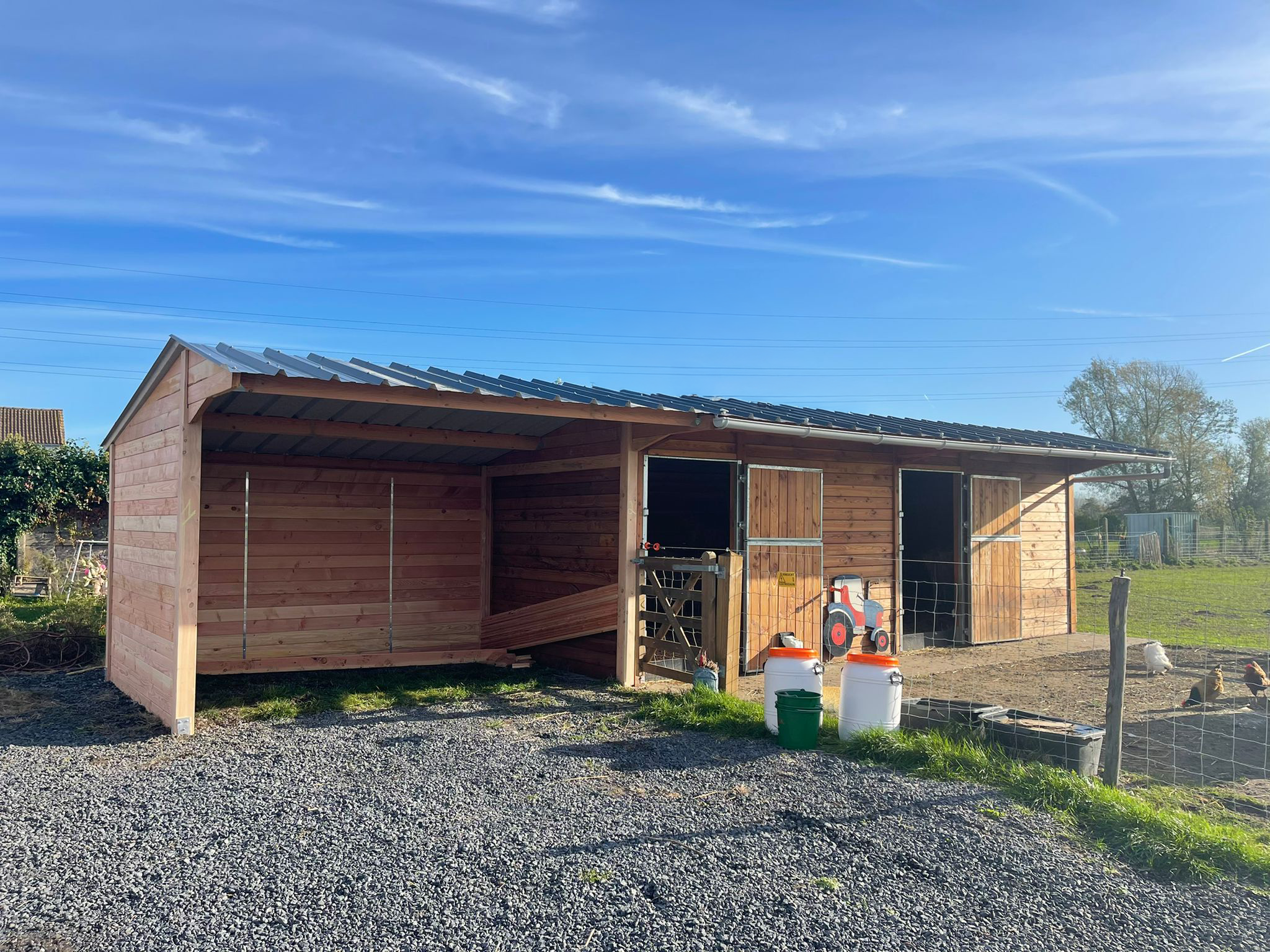 Horse shelter