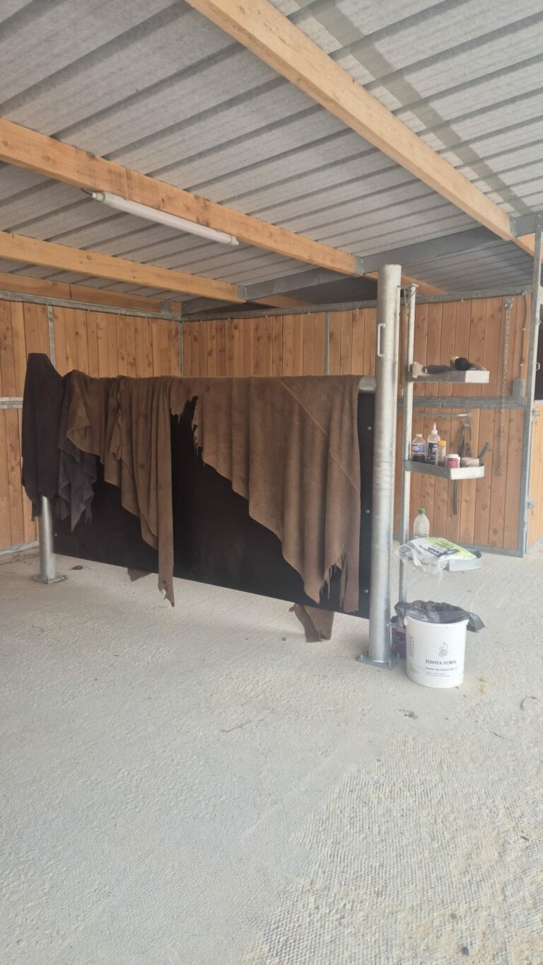 Galvanised Steel Horse Wash Bay Partition Bar