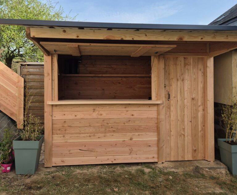 Bespoke Timber and Steel Outdoor Bar