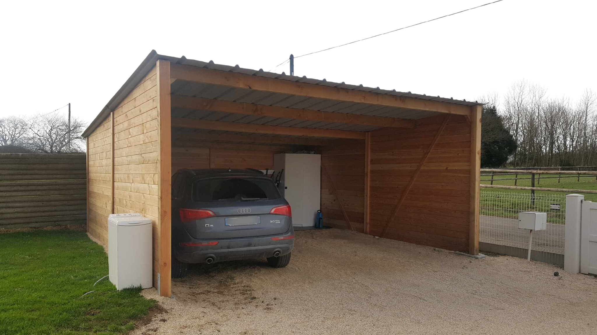 Douglas Fir Timber Carport 36m2