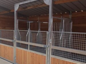 Semi-Circular Hay Rack for Stables